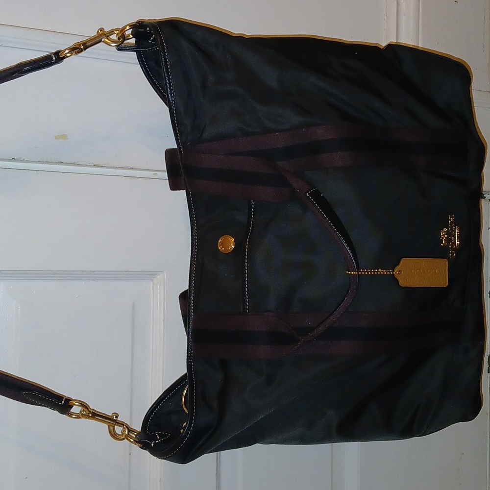 Coach Ellis Weekender